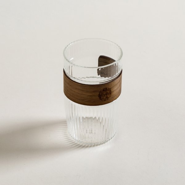 MUG FINO BARTON GUARDA DE MADERA 380 ML