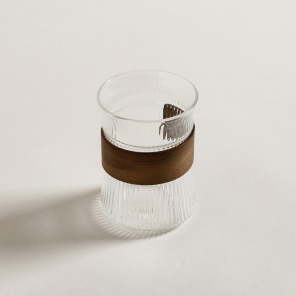 MUG BARTON GUARDA DE MADERA 380 ML