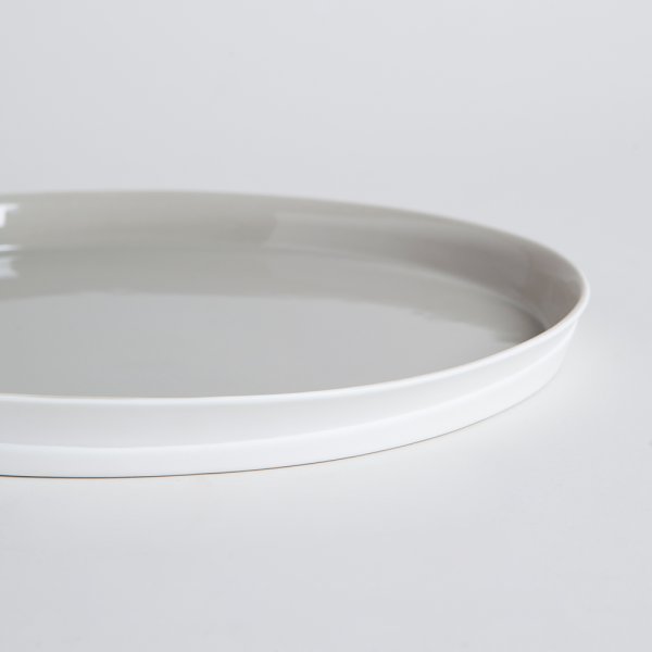 BANDEJA OVALADA RAVELLO 28,5X24,5 CM VASSA HOME