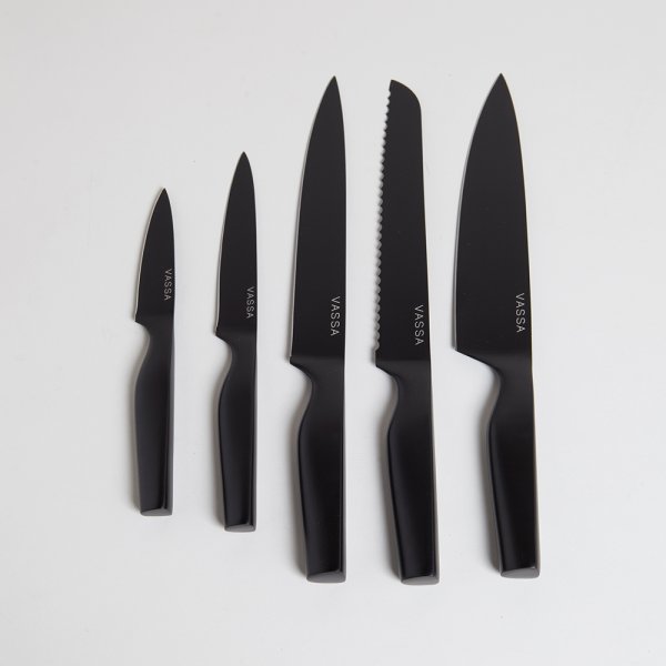 TACO IMANTADO X 5 CUCHIILOS DE ACERO BLACK VASSA HOME