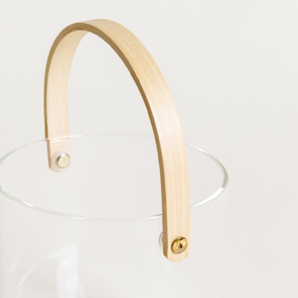 HIELERA CON MANIJA 1600 ML