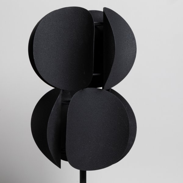 LÁMPARA DE PIE MUTTON BLACK 121X23,5 CM VASSA HOME