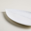 BANDEJA DE PORCELANA HOJA 33X23 CM
