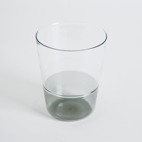 SET X 6 VASOS ALTOS QUEENS 450ML VASSA HOME