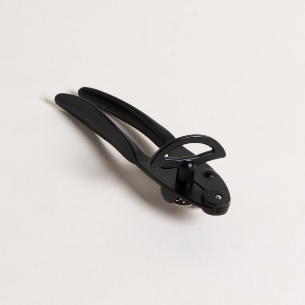 ABRELATAS ACERO BLACK 17,5 CM