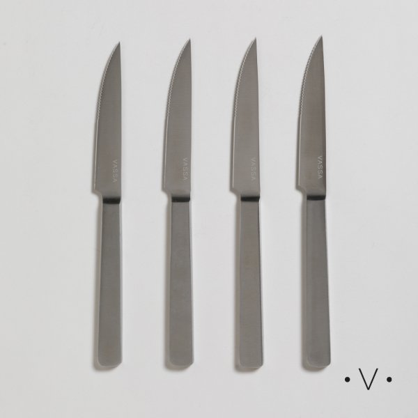 SET X 4 CUCHILLOS DE CARNE ACERO INOXIDABLE VASSA 