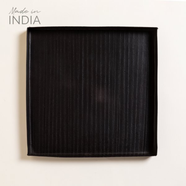 BANDEJA CUADRADA PALI NEGRO 30,5 CM