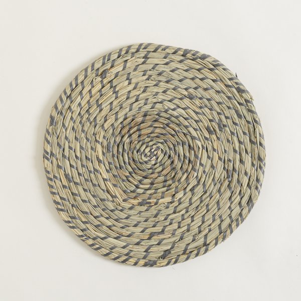 INDIVIDUAL LOVEK ENTRELAZADO CON GRIS OSCURO 38 CM
