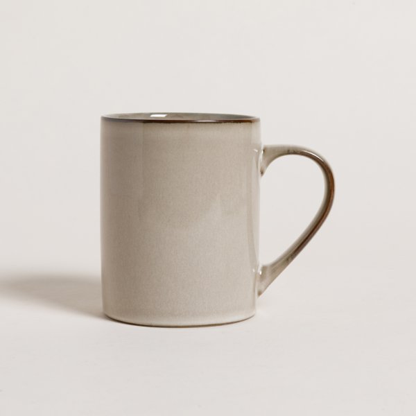 MUG DOLLY CREMA
