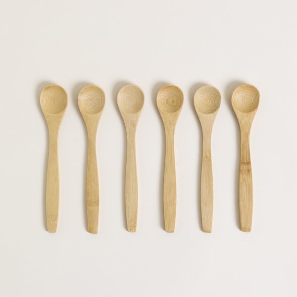 SET X 12 CUCHARITAS RED DE MADERA 16 CM