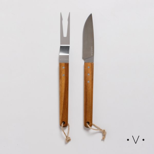 SET DE ASADO DE ACERO INOXIDABLE Y MADERA DE ACACIA VASSA HOME