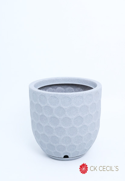 MACETA ROTOMOLDEADA UV  FUNCHAL 32 X 32 CM PIEDRA GRIS