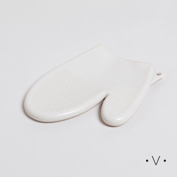 [4110287] MANOPLA DE SILICONA 20,5X16,5 CM VASSA HOME