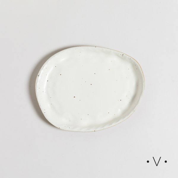 BANDEJA  OVALADA PIERIN 25,5CM VASSA HOME