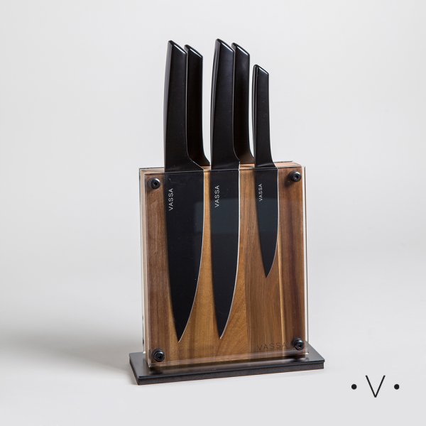 [4114257] TACO IMANTADO X 6 CUCHIILOS DE ACERO BLACK  VASSA HOME