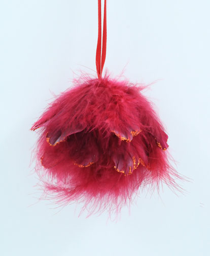 BALL REAL FEATHER 11 X 9 CM. RED