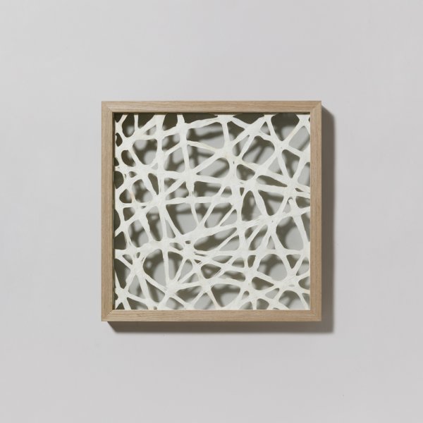 [4111037] CUADRO VIDRIOS RED 40X40 CM VASSA HOME