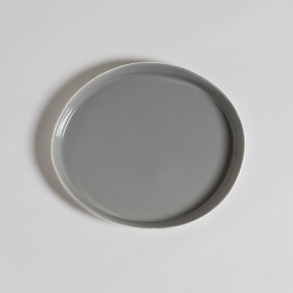 BANDEJA CAPRI GREY 22,5 CM VASSA HOME