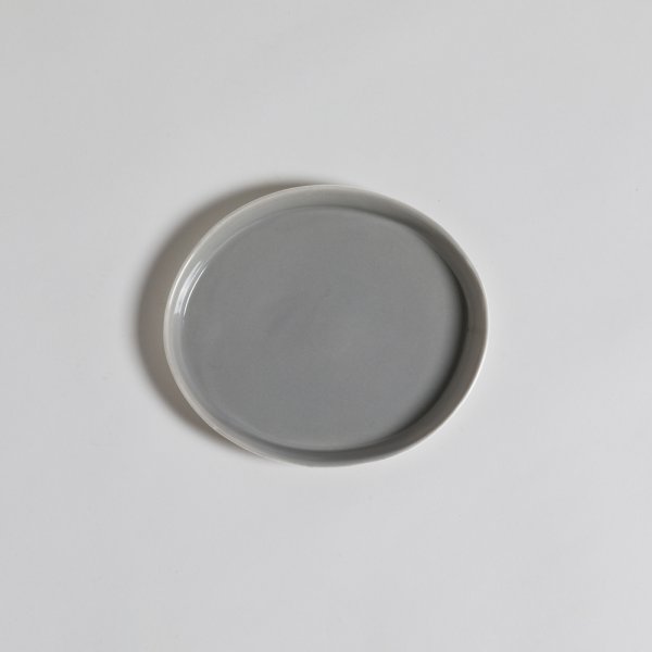 BANDEJA CAPRI GREY 16 CM VASSA HOME