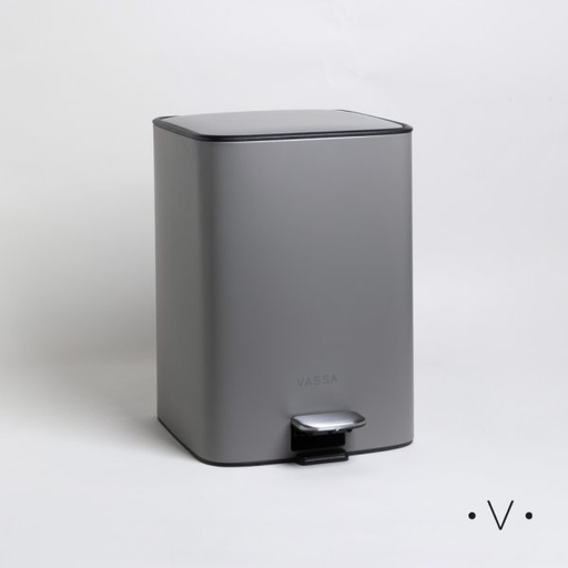 [4110281] CESTO DE BASURA CUADRADO 18 L VASSA HOME